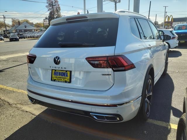 2024 Volkswagen Tiguan SEL R-Line