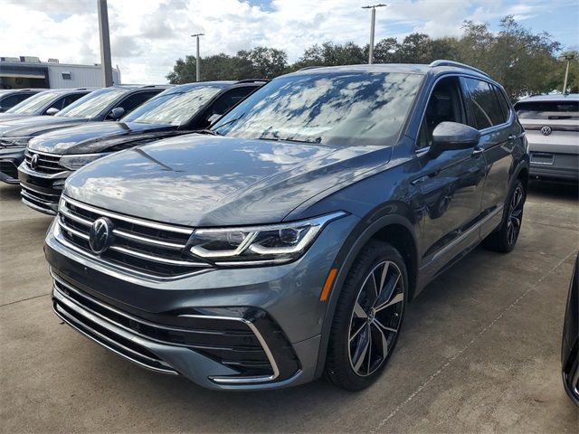 2024 Volkswagen Tiguan SEL R-Line