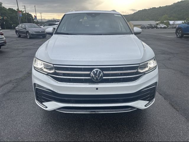 2024 Volkswagen Tiguan SEL R-Line