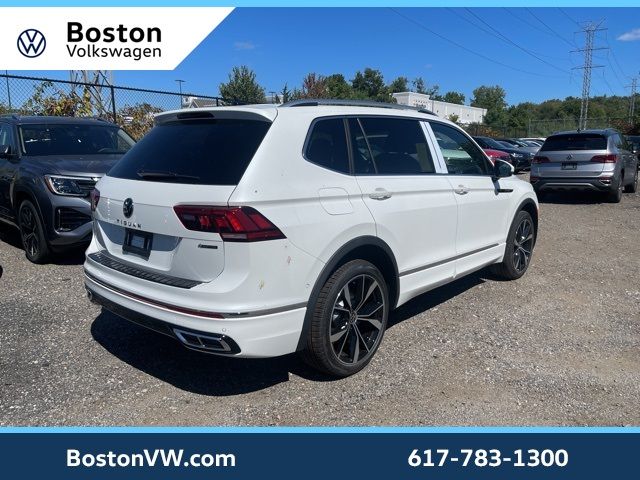 2024 Volkswagen Tiguan SEL R-Line