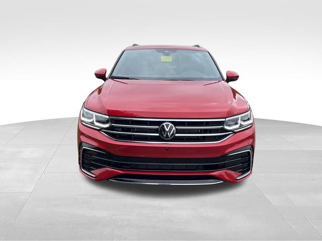 2024 Volkswagen Tiguan SEL R-Line