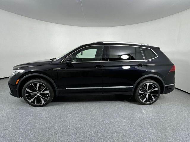 2024 Volkswagen Tiguan SEL R-Line