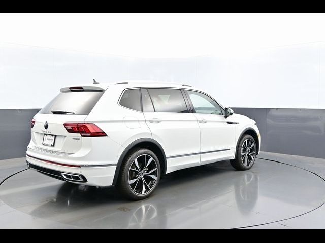 2024 Volkswagen Tiguan SEL R-Line