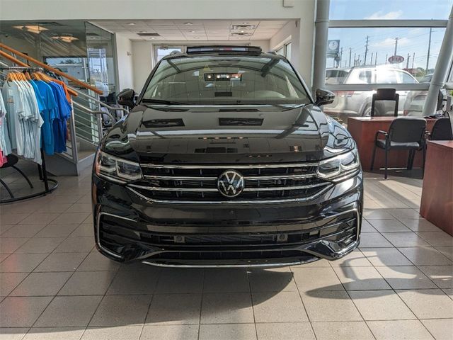 2024 Volkswagen Tiguan SEL R-Line