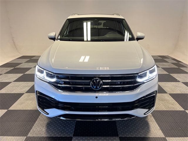 2024 Volkswagen Tiguan SEL R-Line