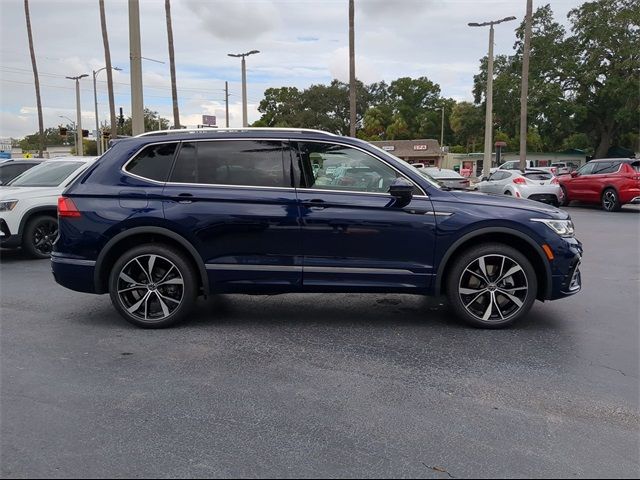 2024 Volkswagen Tiguan SEL R-Line