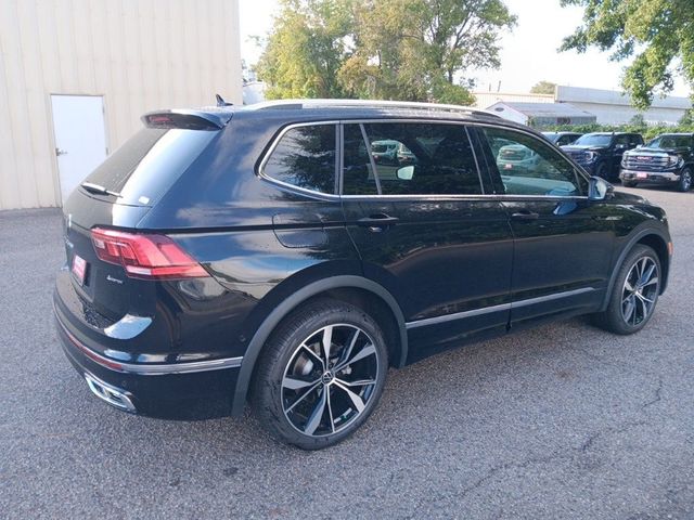 2024 Volkswagen Tiguan SEL R-Line