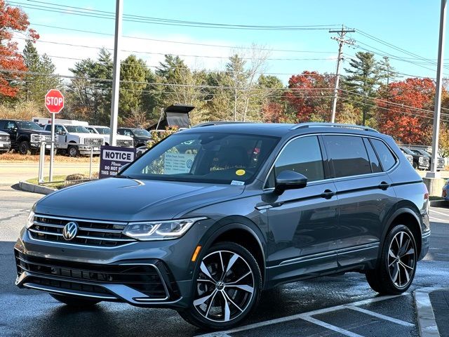 2024 Volkswagen Tiguan SEL R-Line