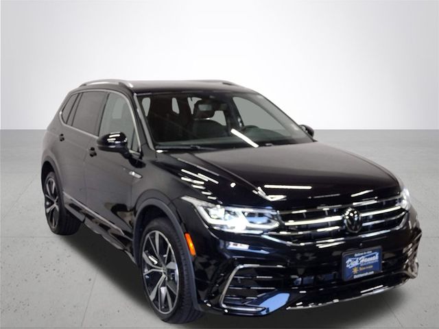 2024 Volkswagen Tiguan SEL R-Line