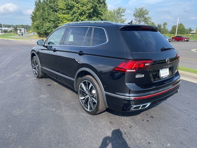 2024 Volkswagen Tiguan SEL R-Line