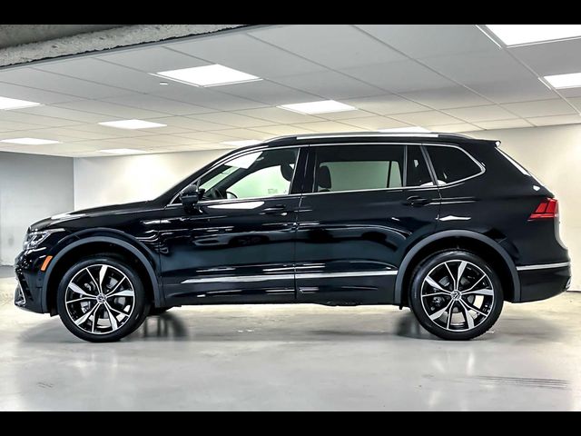 2024 Volkswagen Tiguan SEL R-Line