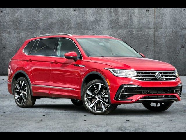 2024 Volkswagen Tiguan SEL R-Line