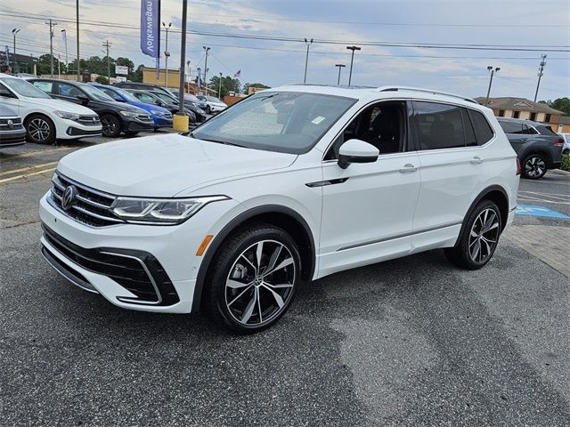 2024 Volkswagen Tiguan SEL R-Line