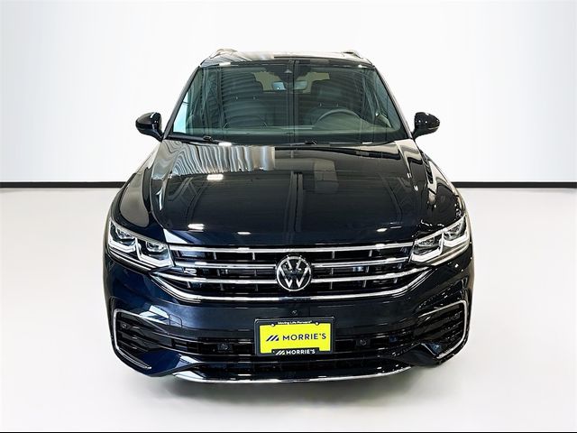 2024 Volkswagen Tiguan SEL R-Line