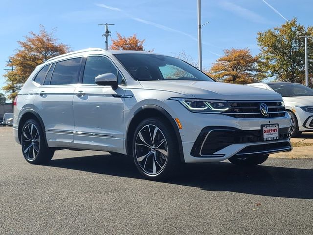 2024 Volkswagen Tiguan SEL R-Line