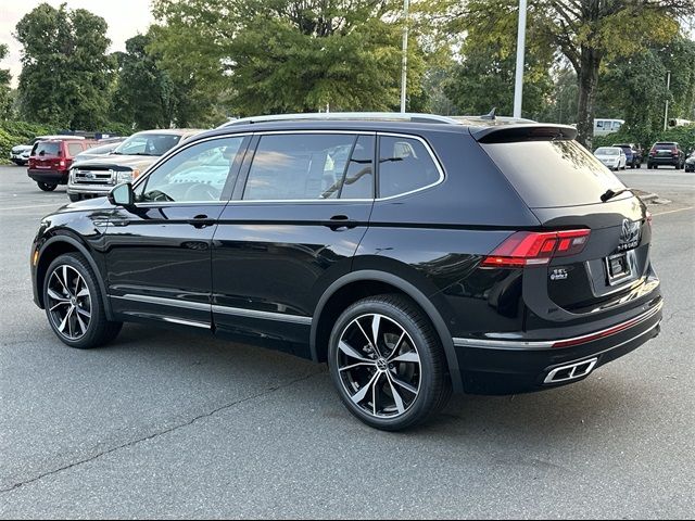 2024 Volkswagen Tiguan SEL R-Line