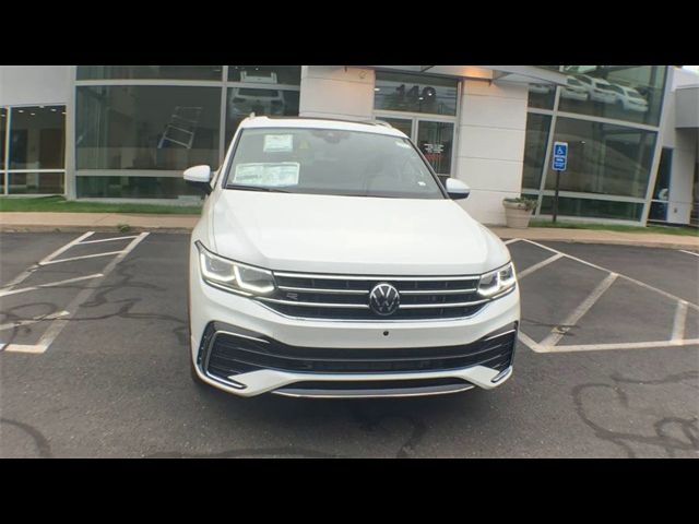 2024 Volkswagen Tiguan SEL R-Line