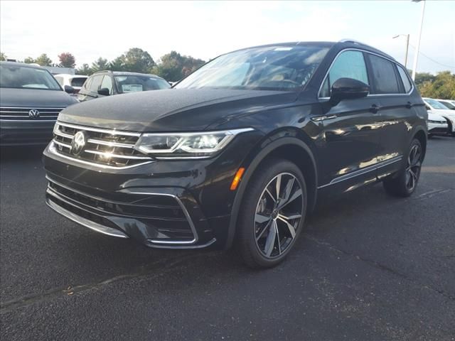 2024 Volkswagen Tiguan SEL R-Line