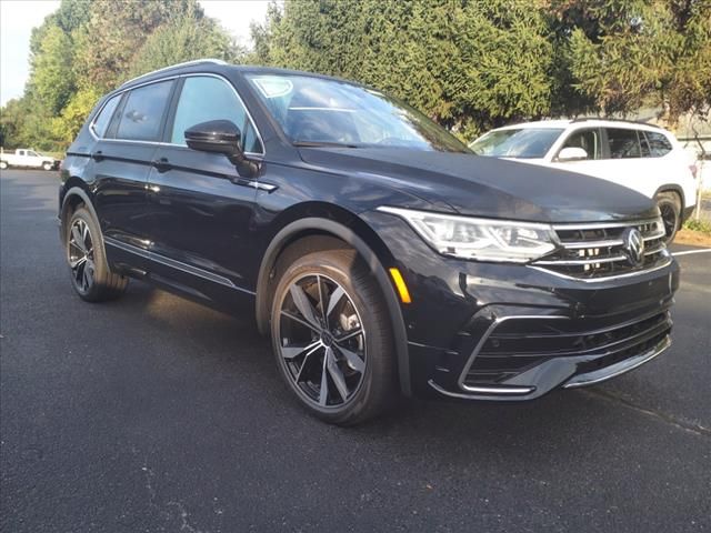 2024 Volkswagen Tiguan SEL R-Line