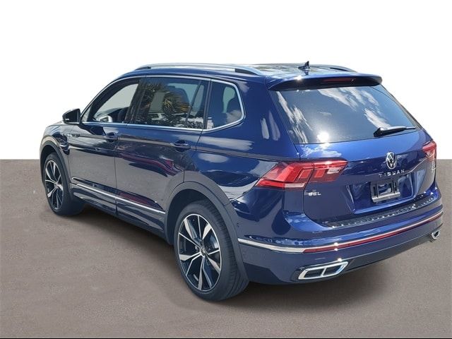 2024 Volkswagen Tiguan SEL R-Line