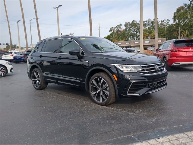 2024 Volkswagen Tiguan SEL R-Line