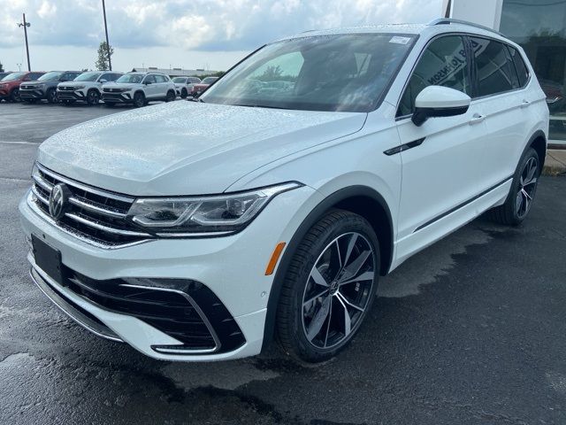 2024 Volkswagen Tiguan SEL R-Line