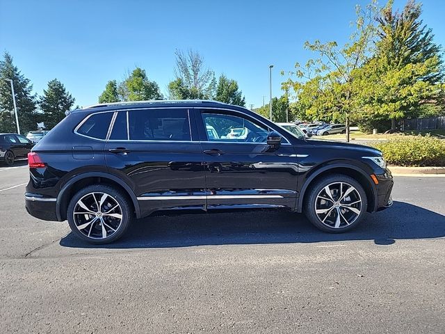 2024 Volkswagen Tiguan SEL R-Line