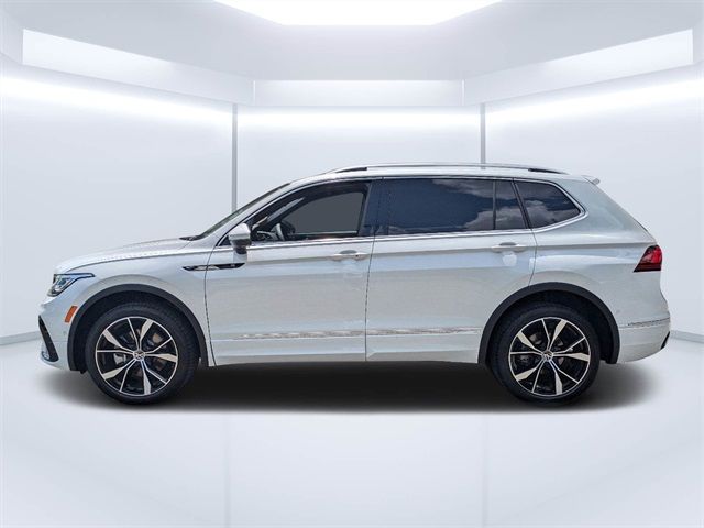 2024 Volkswagen Tiguan SEL R-Line