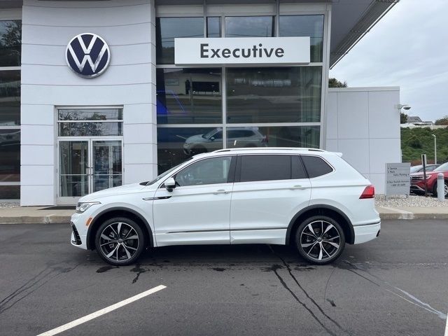 2024 Volkswagen Tiguan SEL R-Line