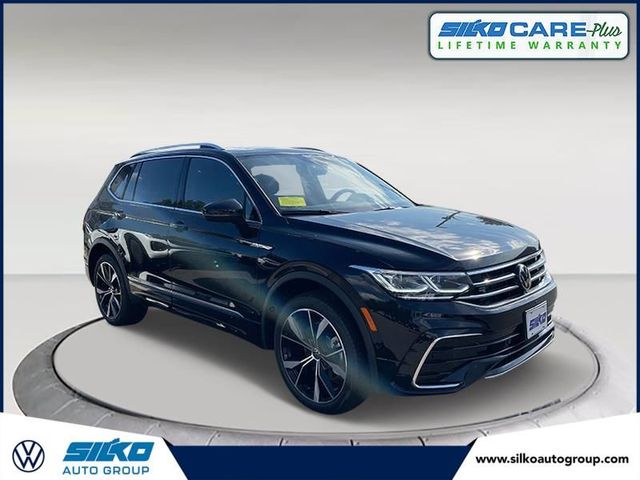 2024 Volkswagen Tiguan SEL R-Line