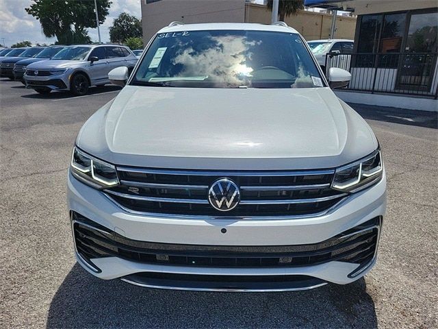 2024 Volkswagen Tiguan SEL R-Line