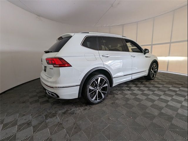 2024 Volkswagen Tiguan SEL R-Line