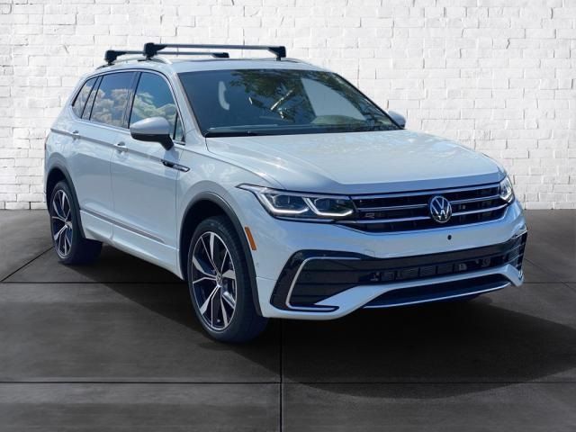 2024 Volkswagen Tiguan SEL R-Line