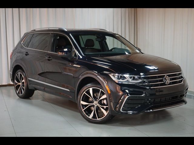 2024 Volkswagen Tiguan SEL R-Line