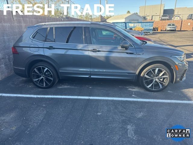 2024 Volkswagen Tiguan SEL R-Line