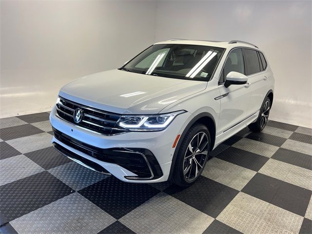 2024 Volkswagen Tiguan SEL R-Line