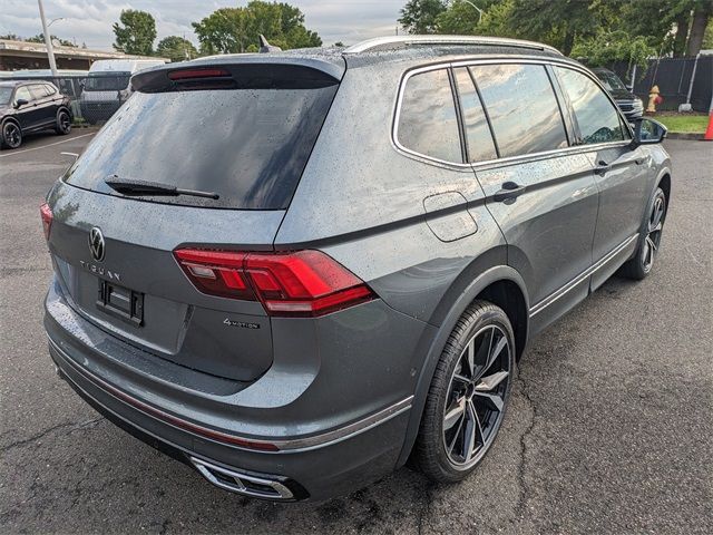 2024 Volkswagen Tiguan SEL R-Line