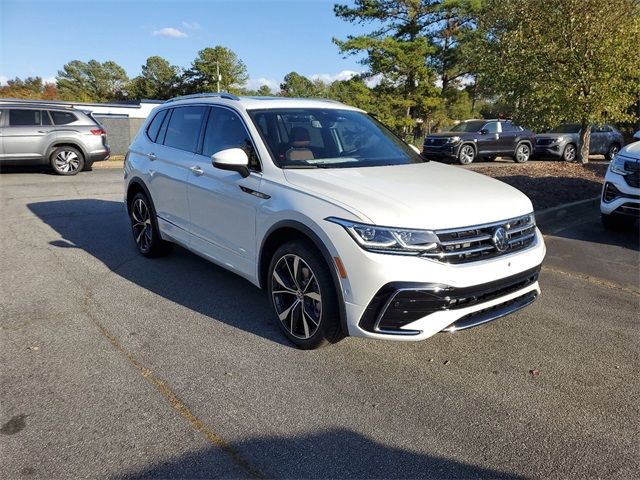 2024 Volkswagen Tiguan SEL R-Line