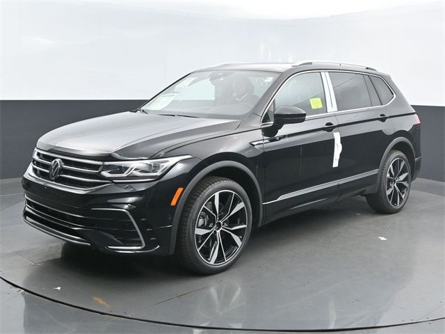 2024 Volkswagen Tiguan SEL R-Line