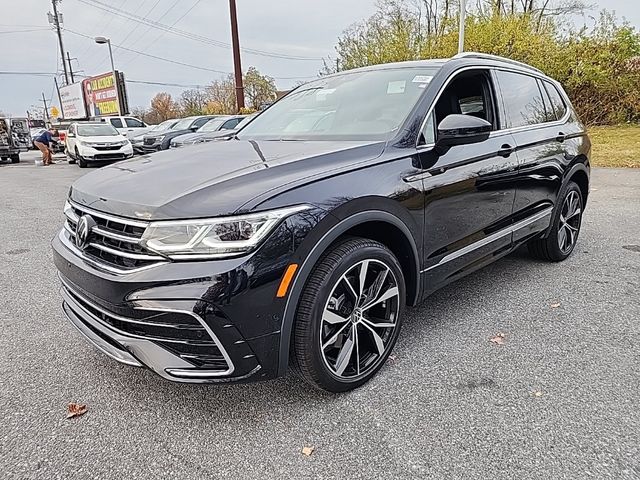 2024 Volkswagen Tiguan SEL R-Line