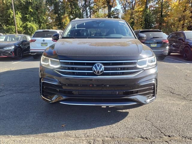 2024 Volkswagen Tiguan SEL R-Line