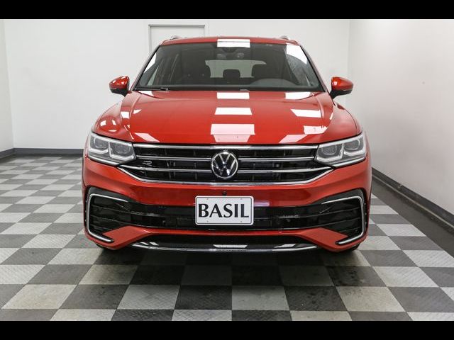 2024 Volkswagen Tiguan SEL R-Line