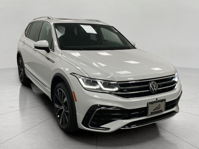 2024 Volkswagen Tiguan SEL R-Line