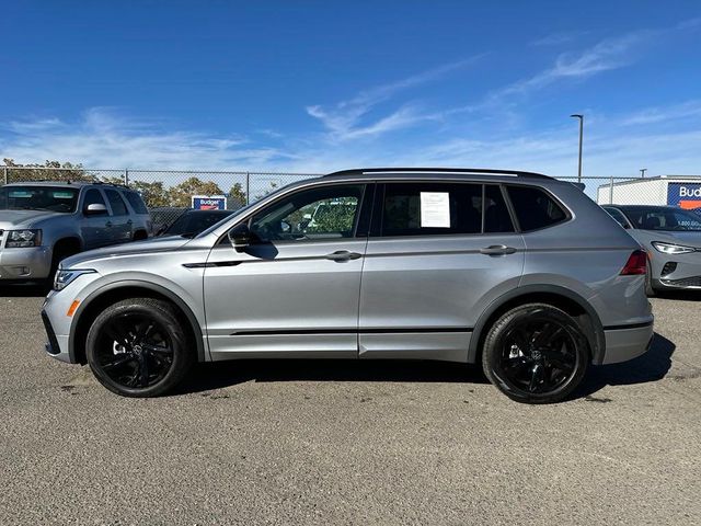 2024 Volkswagen Tiguan/Taos SE R-Line Black