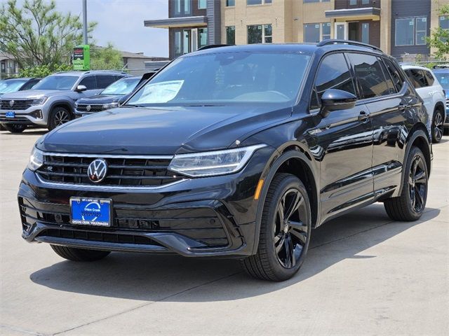 2024 Volkswagen Tiguan SE R-Line Black