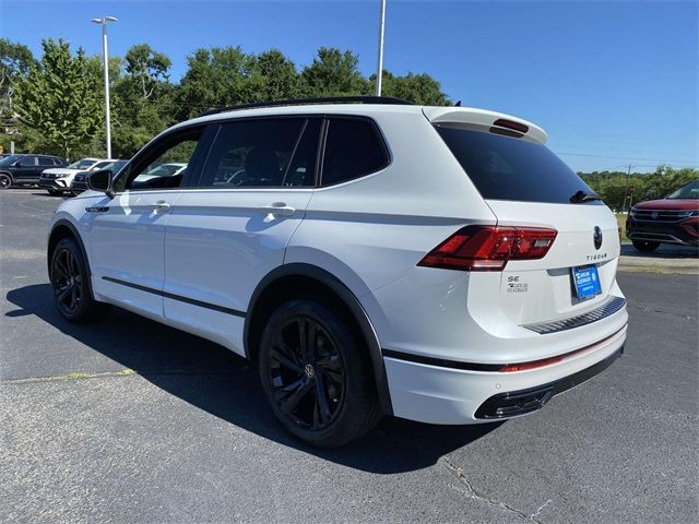 2024 Volkswagen Tiguan SE R-Line Black