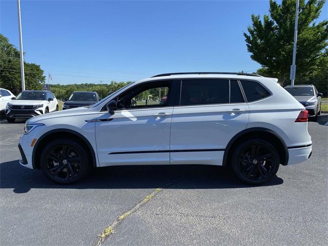 2024 Volkswagen Tiguan SE R-Line Black