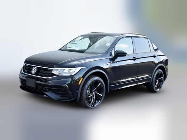 2024 Volkswagen Tiguan SE R-Line Black