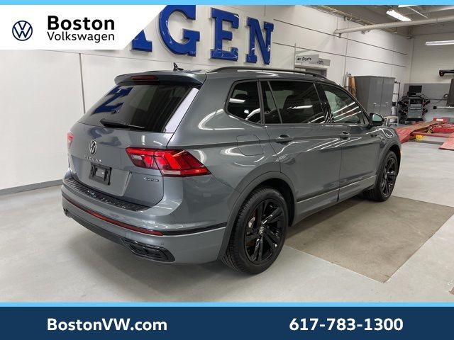 2024 Volkswagen Tiguan SE R-Line Black