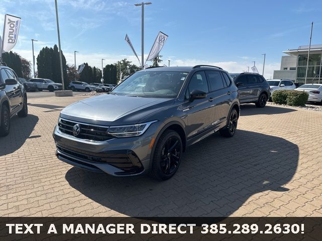 2024 Volkswagen Tiguan SE R-Line Black